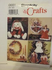 Simplicity Crafts Pattern 0681 Holiday Decorations Bunny Angel Wreath UNCUT
