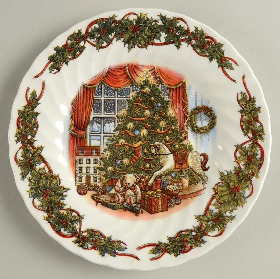 Queen's Christmas Morning Salad Plate 11183580