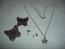 TORINO Butterfly Brooch Pin, Necklace, Earrings & Jewelry Box Set ~ Pewter