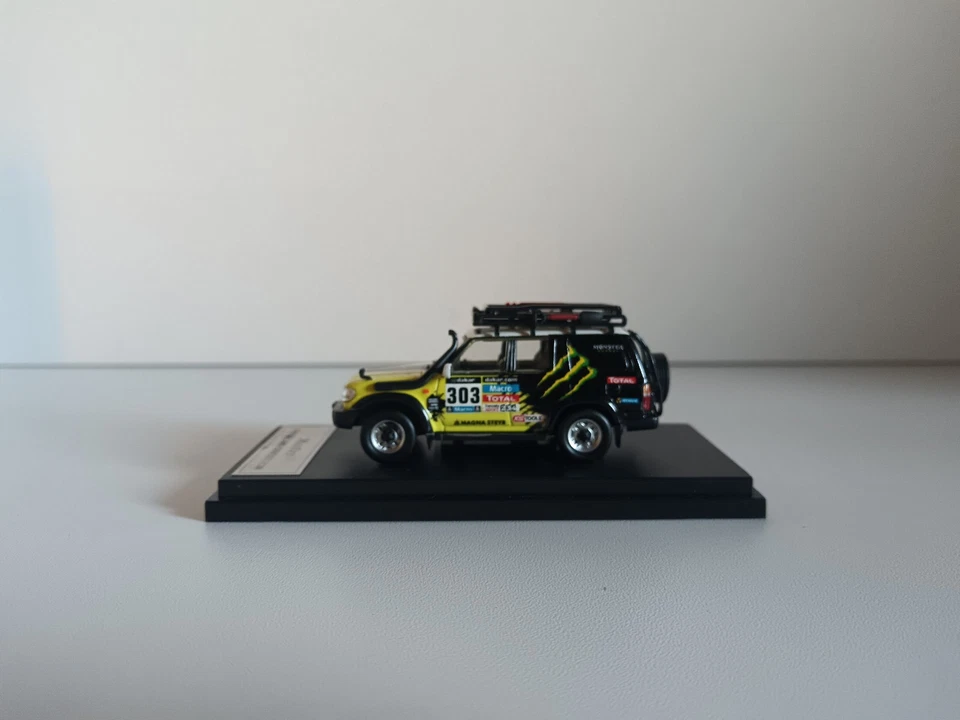 Toyota Land Cruiser LC80 #303 Rallye Paris Dakar Master 1/64 - Photo 1/4