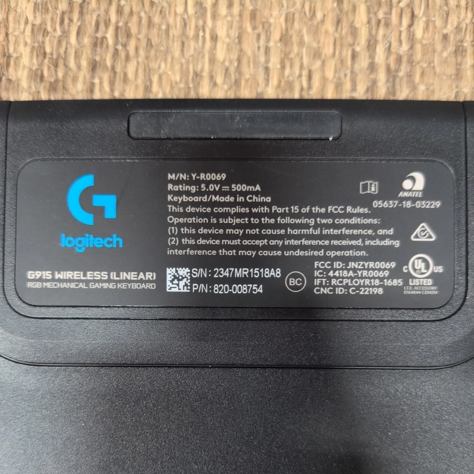 Logitech G915 LIGHTSPEED Wireless RGB - coming in box of g915x- light use - Image 2 of 4