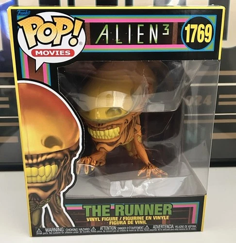 Funko Pop Super Alien The Runner Black Light