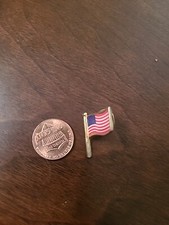 Nice American Flag Metal Pin
