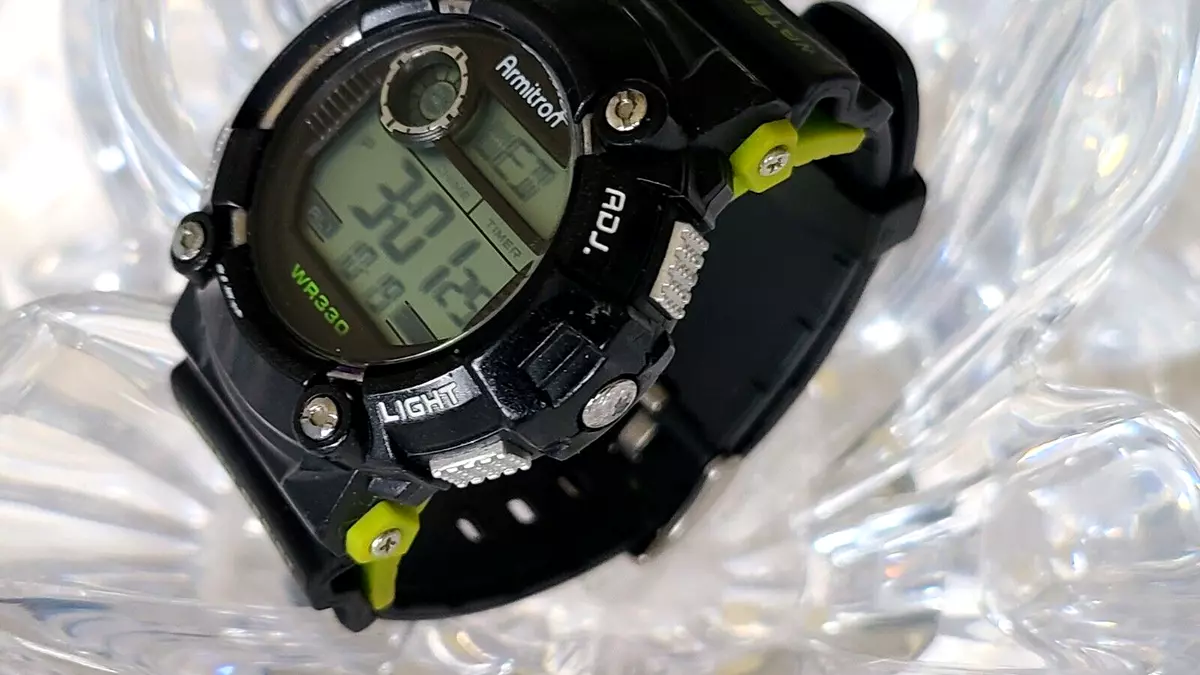 Armitron pro sport wr330 hotsell