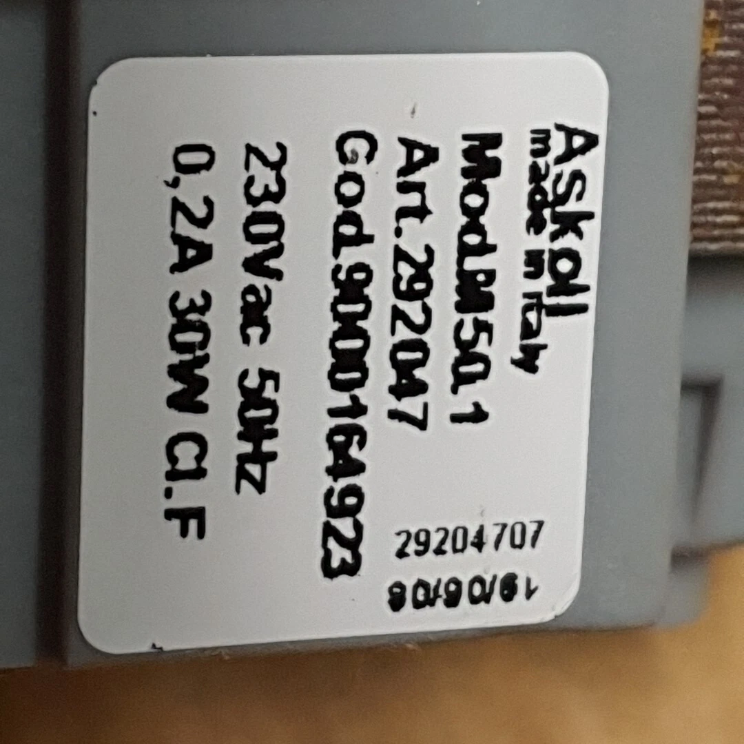 Picture 4 of 5