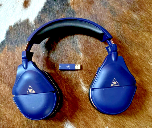 Turtle Beach Wireless Bluetooth Gaming Over The Ear Headset Blue