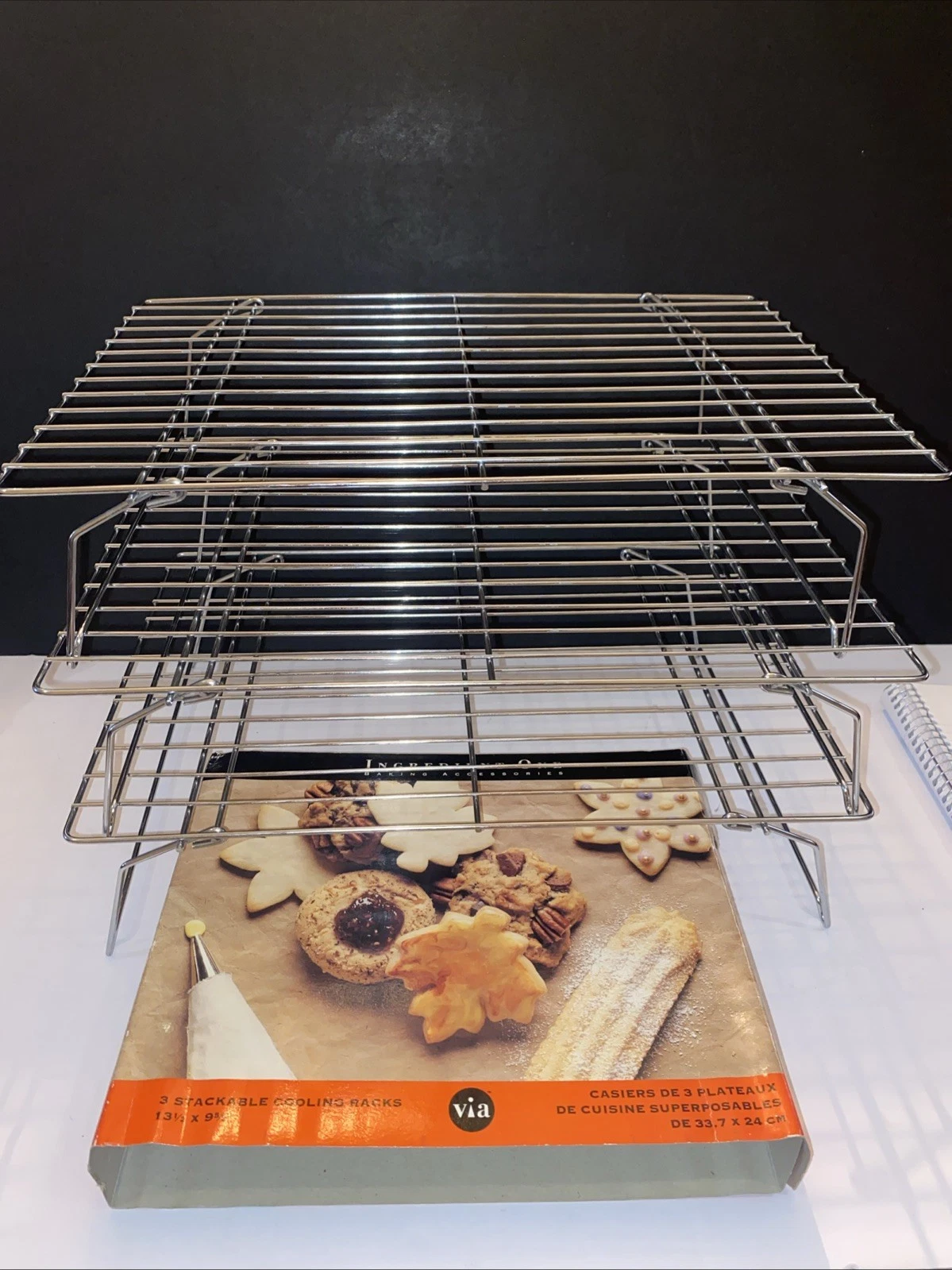 Vintage Via International Stackable Cooling Rack Set, 3-Piece New Open Package
Opens in a new window