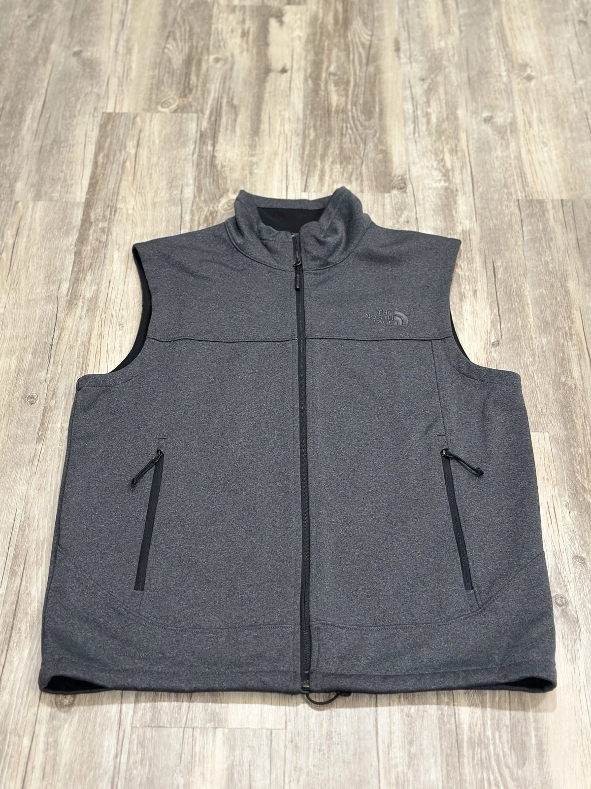 The North Face Ridgeline SS Vest Mens Size Medium Soft shell Gray
