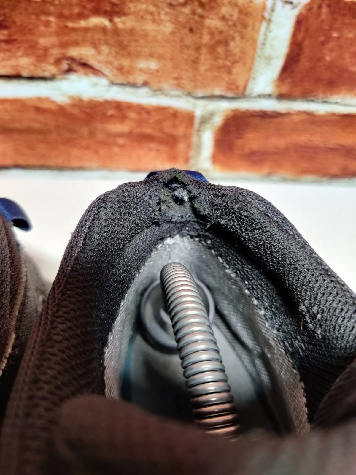 SCARPE DA TREKKING UOMO SALOMON GORE TEX UK 8 EU 42 NERE SCAMOSCIATE STRINGATE