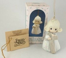 Precious Moments 522953 I Believe In The Old Rugged Cross Ornament 1992 NEW