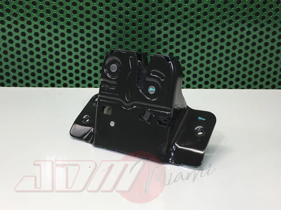 2018–23 ASTON MARTIN VANTAGE ЗАЩЕЛКА ЗАМКА БАГАЖНИКА КРЫШКИ БАГАЖНИКА KY63-F442A66-AB - Изображение 3 из 4