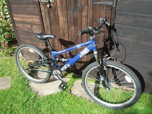 apollo sandstorm bike