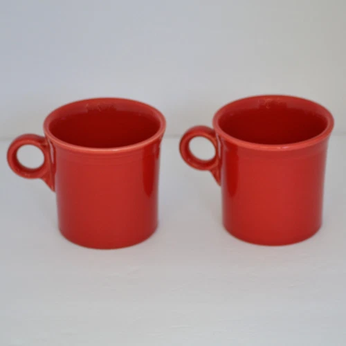 Fiesta Scarlet Red Mugs Ring Handle Art Deco 10 Oz Made in USA Set of 2