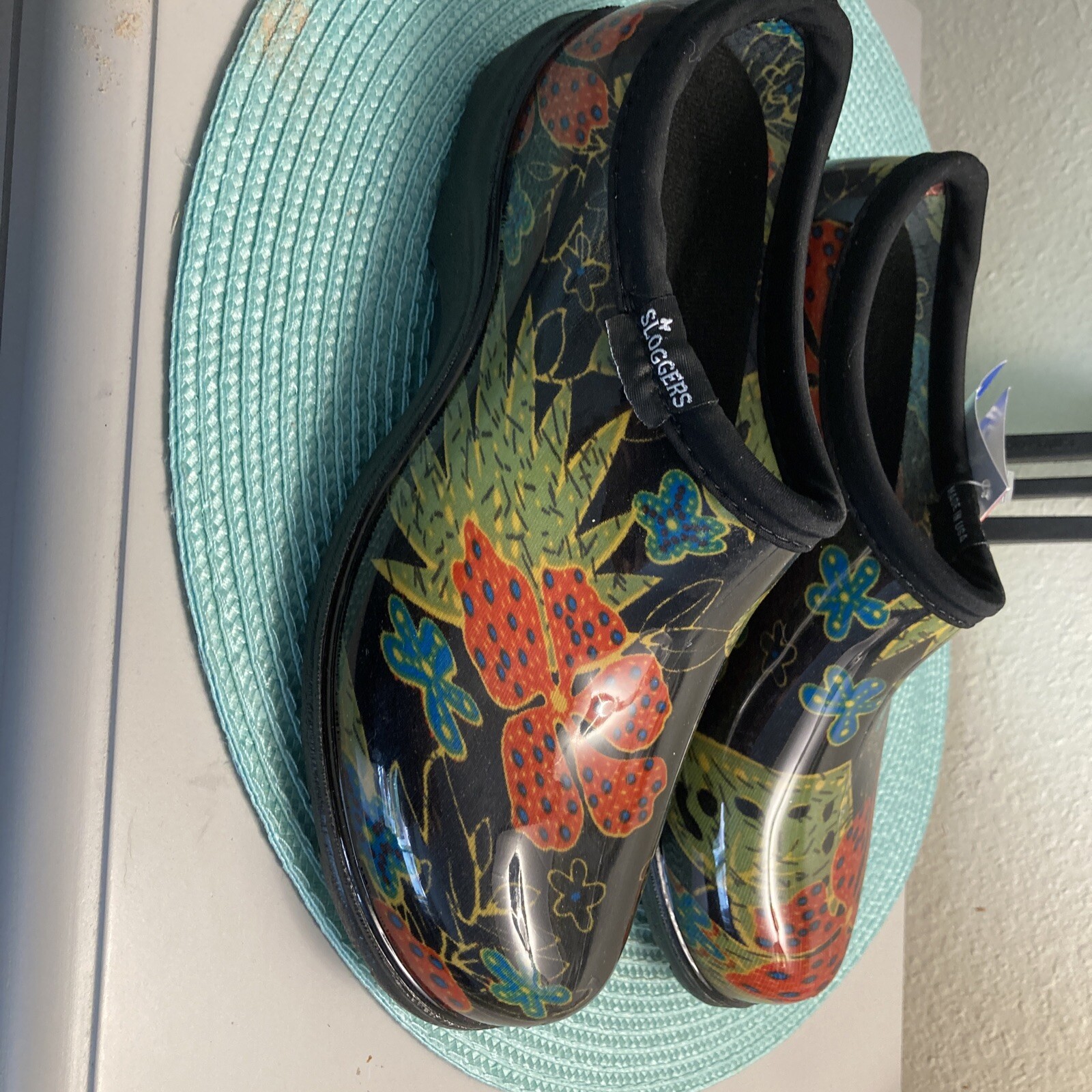 Sloggers Women’s Waterproof Gardening Shoes Multicolor with Flowers Sz 6 NWT