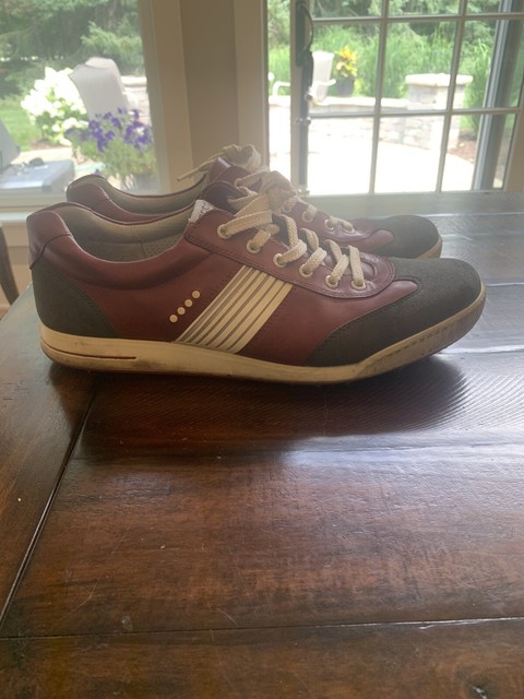 used golf shoes size 13