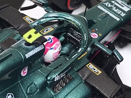 MINICHAMPS 1:43 MODELLINO AUTO F 1 ASTON MARTIN AMR21 VETTEL AZERBAIJAN GP 2021 - Foto 9 di 11