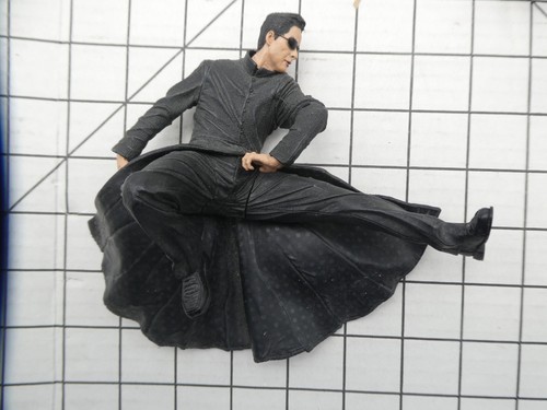 Pair of Action Figures - McFarlane Toys “The Matrix Reloaded” Neo & Agent Smith - Picture 6 of 12