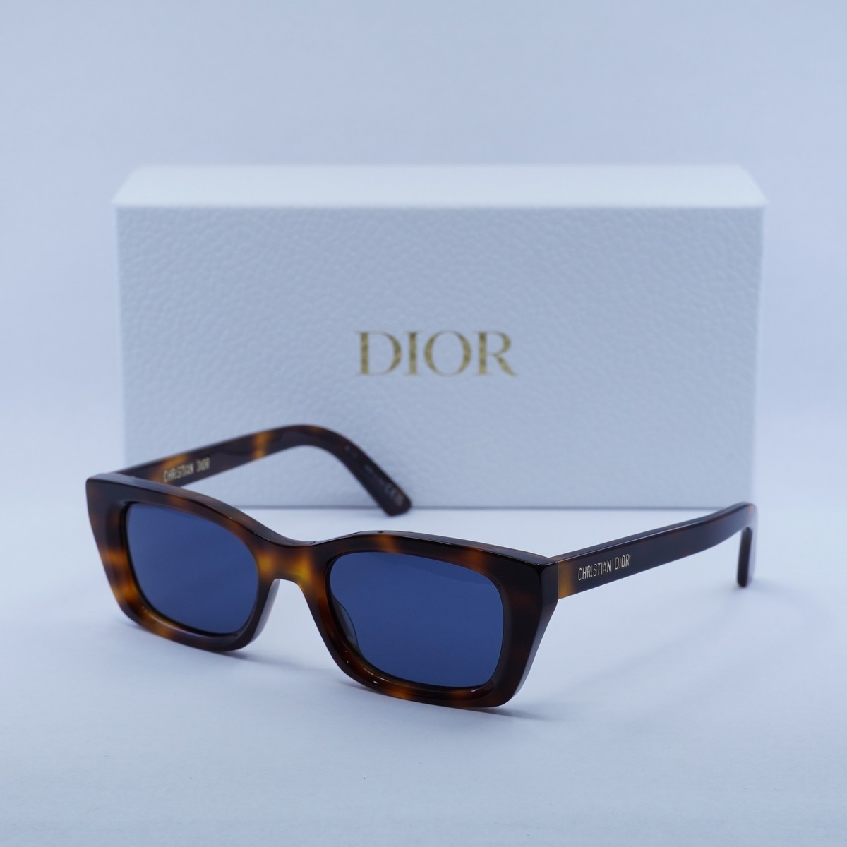 CHRISTIAN DIOR ネイビー サングラス ケース付き Christian Dior（クリスチャン・ディオール） サングラス アジアン
