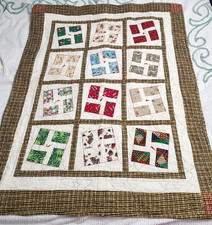 Vintage Handmade Quilt Patchwork Christmas Pattern Colors 43 X 36