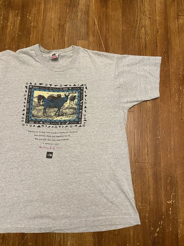 Camiseta vintage años 90 The North Face puntada única logotipo central naturaleza exterior XL Foto 4 de 4