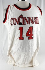 2000s Cincinnati BearCats Laura Wilder #14 Game Used White Jersey Basketball 428