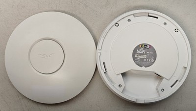 Ubiquiti UniFi AP Pro UAP-Pro Wireless Access Point