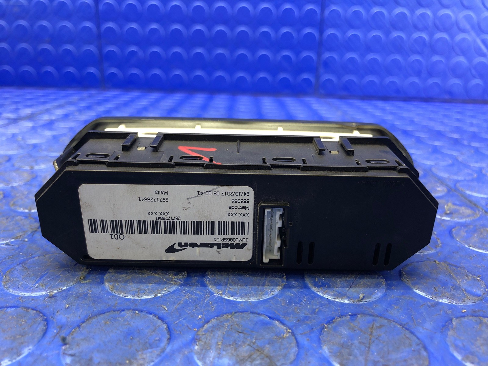 2016-2021 MCLAREN 570S TOW MODE TONNEAU CONTROL SWITCH BUTTON ASSEMBLY 11M1086SP