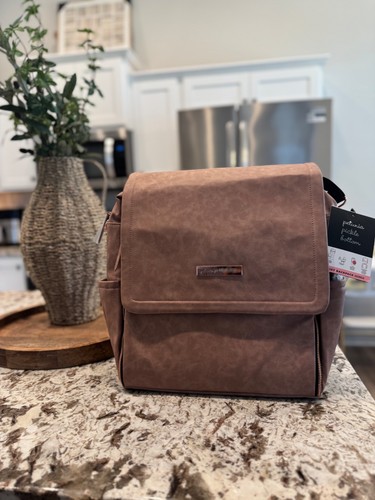 Petunia Pickle Bottom-NWT Boxy Backpack Baby Bag in Dusty Rose Matte Leatherette