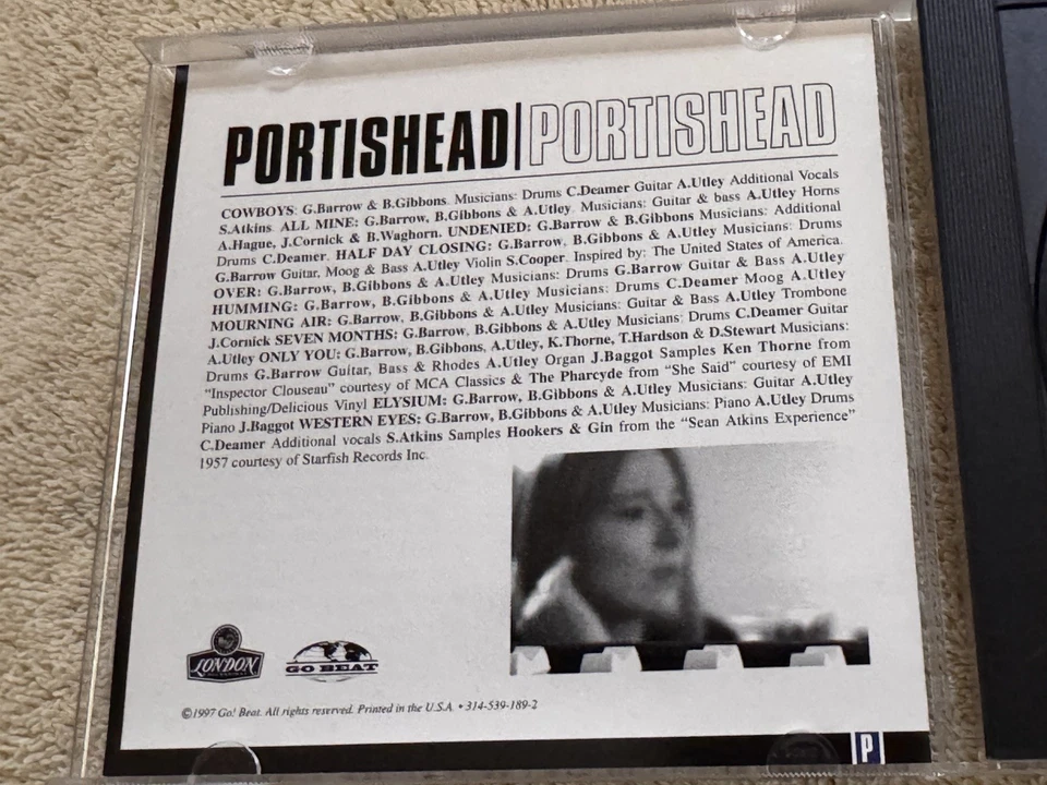 Portishead by Portishead  CD Foto 3 de 4
