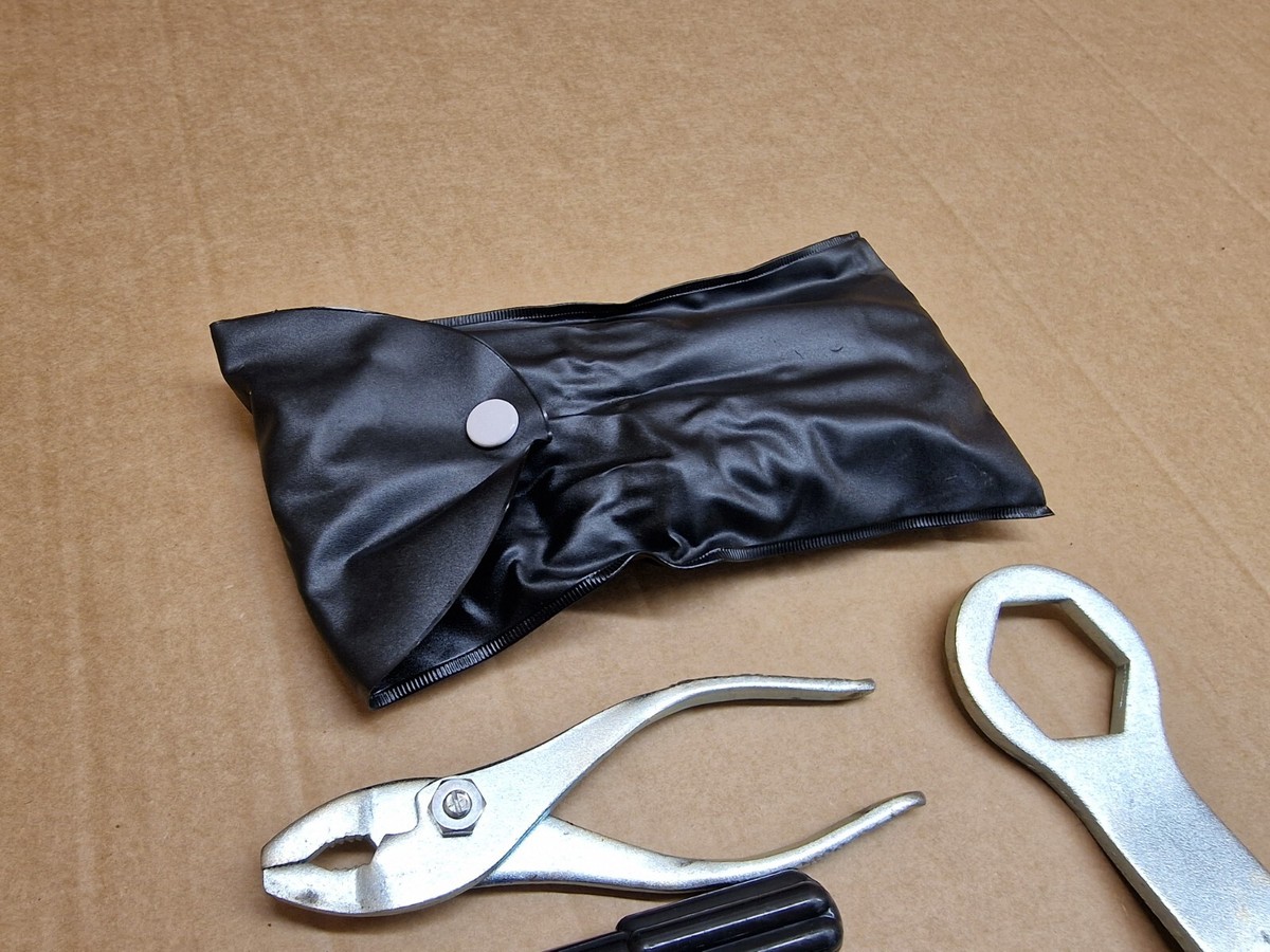 Kawasaki ZX10R Ninja Tool kit Genuine OE 2011 - 2015 | eBay