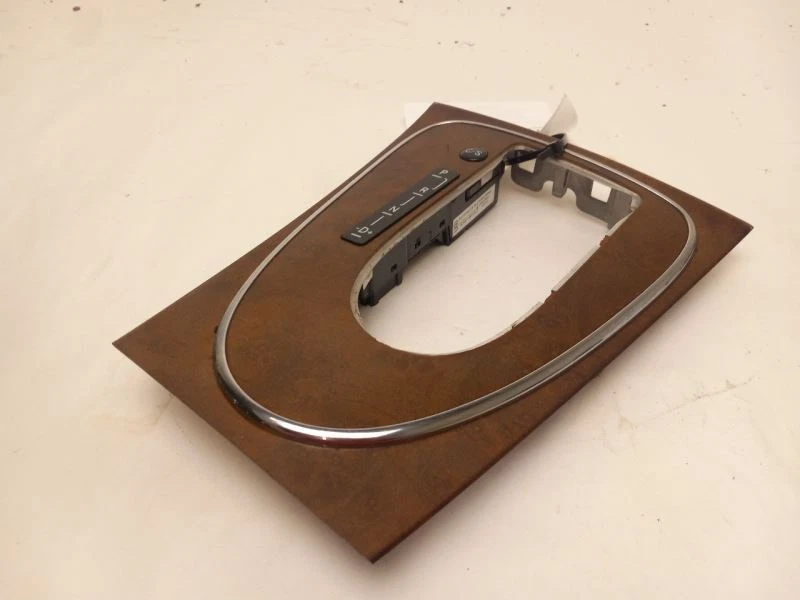 INDICADOR DE INTERRUPTORES DE CAMBIO DE MADERA CENTRAL PARA MERCEDES-BENZ E320 2004 Foto 2 de 4