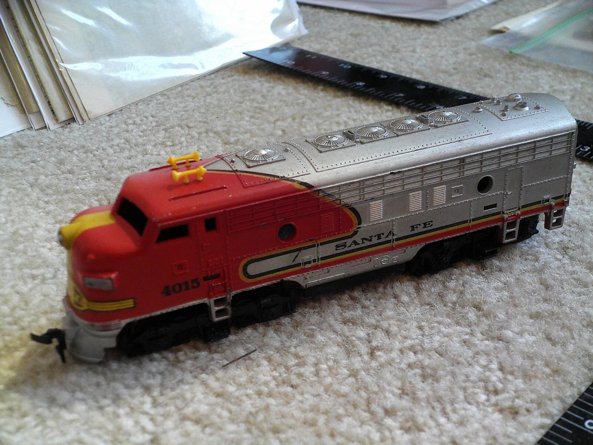 Ho scale best sale diesel locomotives ebay
