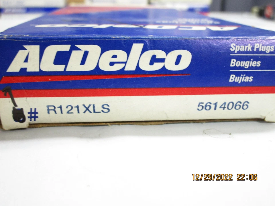 7 Spark Plugs Conventional ACDelco R121XLS 5614066 (7 pack) Foto 2 de 4