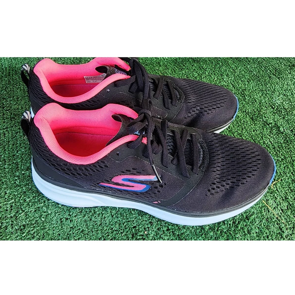 Skechers Performance Go Run Pure 2 Ultra Flight Black Comfort Sneakers Size 7
