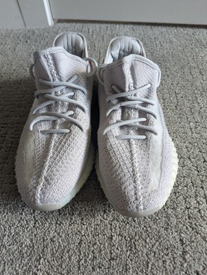 Size 11M - adidas Yeezy Boost 350 V2 Tail Light FX9017 Pre-Owned