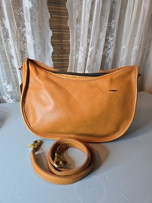 Vintage COACH Saddle Tan Leather, Swinger Shoulder Crossbody Bag, Large, 90s USA