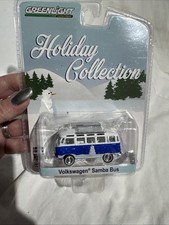 2016 GREENLIGHT VOLKSWAGEN Samba Bus Limited HOLIDAY COLLECTION “Snowman” 1:64