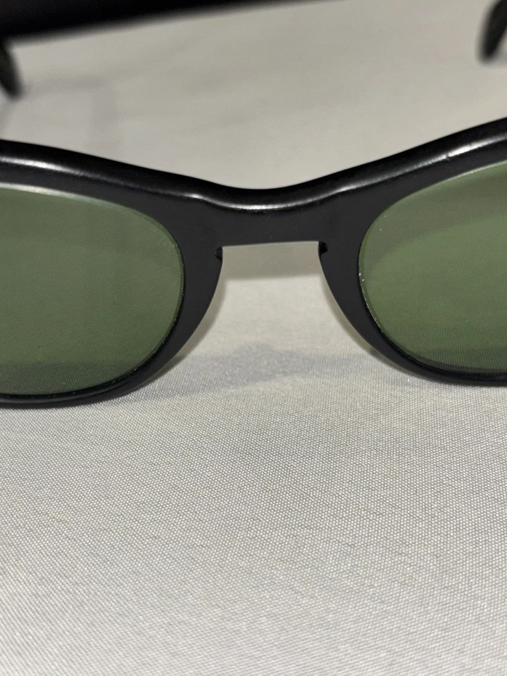 Vintage Mid Century AMERICAN OPTICAL Eyeglasses Black Frame 5 1/2, Green Tint - Image 3 of 4