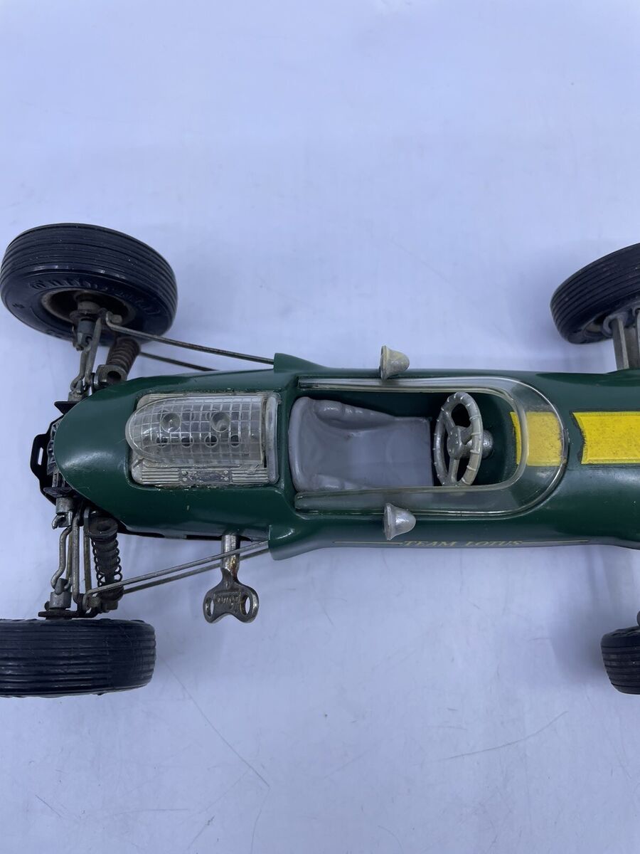 Vintage Schuco Lotus Formel 1 Wind Up Race Car 1071 O3 | eBay Vintage Schuco Lotus Formel 1 Wind Up Race Car 1071 O3 | eBay