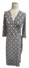 Wrap Dress Women’s Black/White 3/4 Sleeve Midi Size 6 Bisou Bisou Geometric -“H”