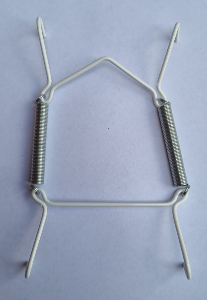 Wire Plate Holder Hanger Wall Display Hanging Art Deco White Adjustable