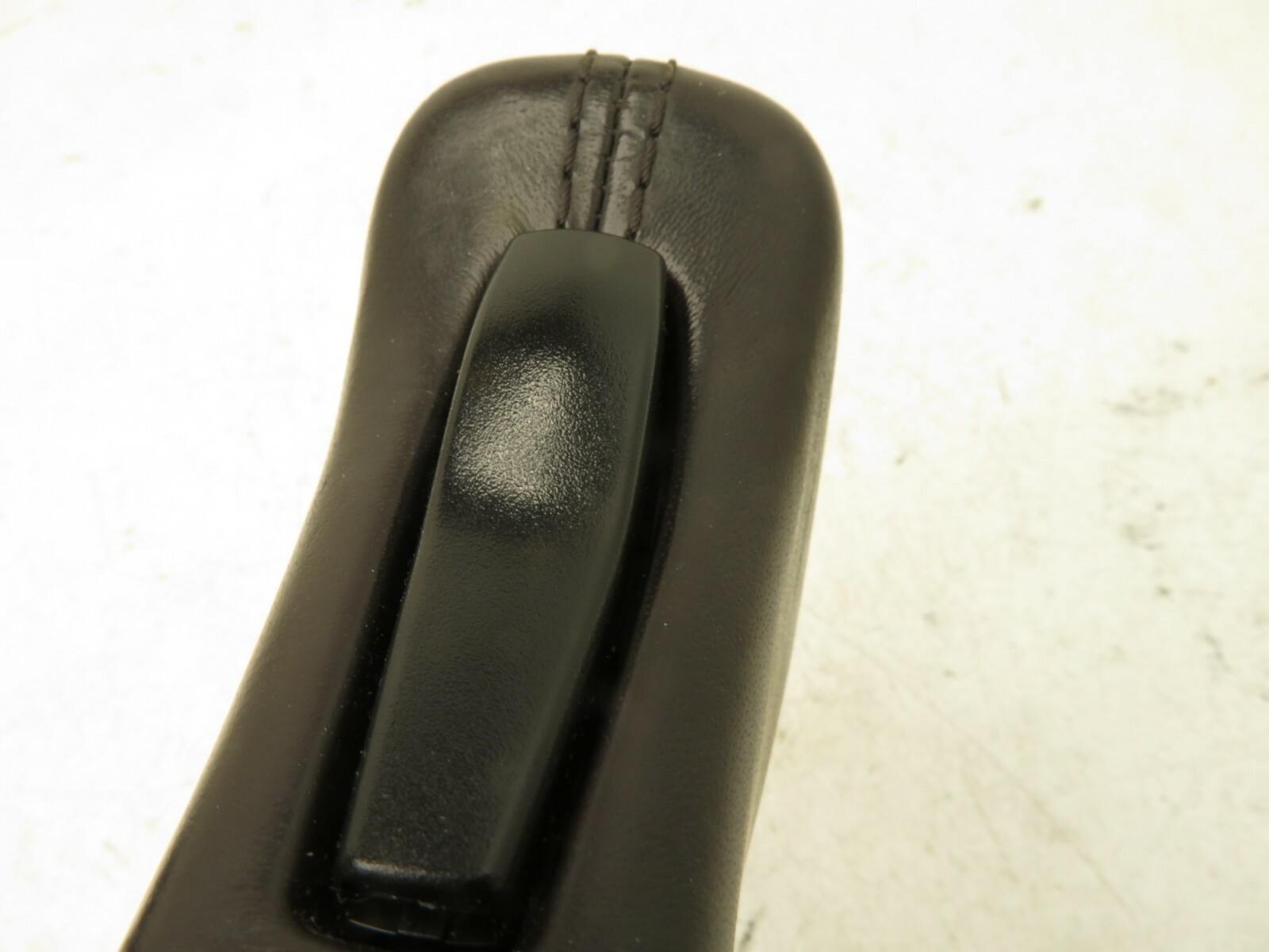 2014-2017 MASERATI GHIBLI S Q4 AUTOMATIC TRANSMISSION SHIFTER LEVER KNOB OEM
