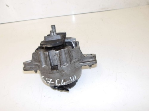 JAGUAR F PACE MK1 X761 2017-2021 AJ200D-C RIGHT O/S ENGINE MOUNT JK83-6A003-GA - Picture 5 of 7