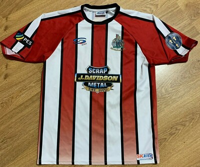 Altrincham FC Football Shirt Jersey Size M #17 UK