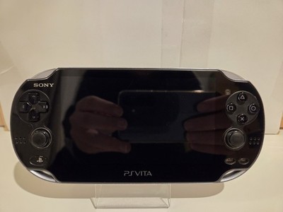 Sony PlayStation Vita PS Vita PCH-1004 Konsole Schwarz Inkl. 16GB + Ladekabel