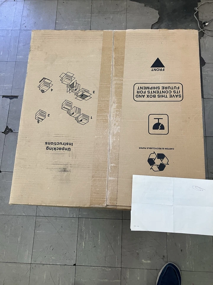 NIB OPTIQUEST Q71 COLOR MONITOR - RETRO GAMING - 17 INCH - Image 4 of 4