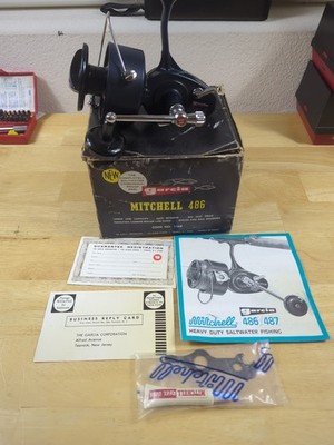 GARCIA MITCHELL 304 #2008977 おおむね美品 Vintage Garcia Mitchell 486 Navy Blue Reel. Excellent Cond. In