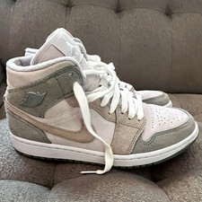 Jordan Air Jordan 1 Mid Particle Grey/White Suede Mid Top Sneakers DO7139-002