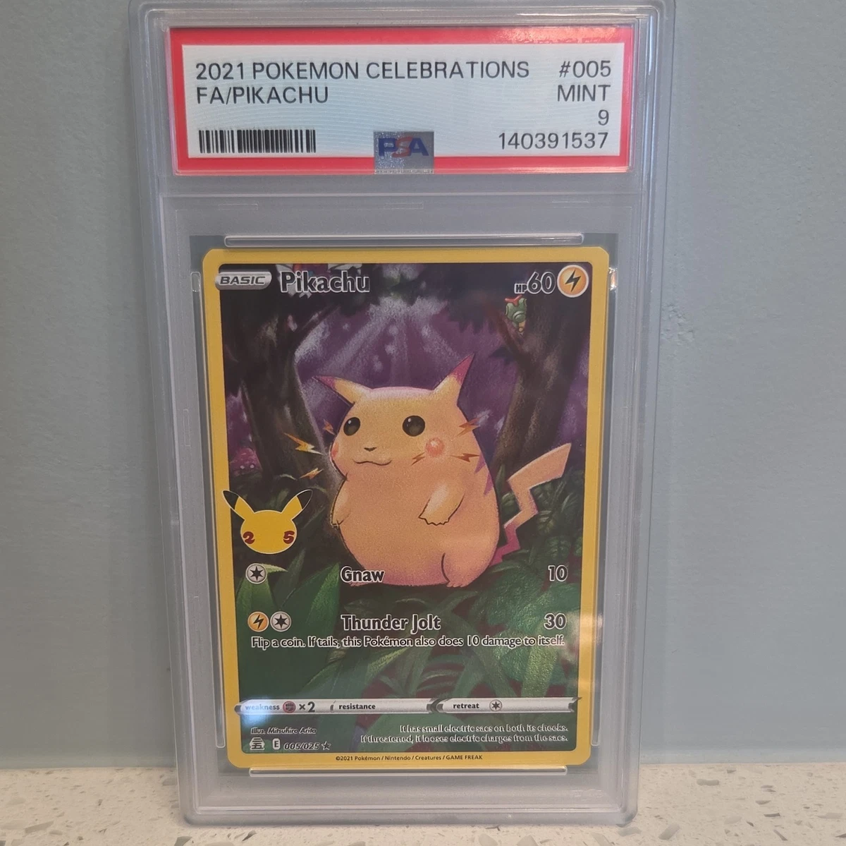 Pikachu Pokémon TCG Professional Sports Authenticator (PSA) Holo