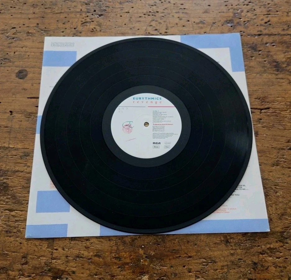 LP Eurythmics - Revenge LC 0316 1986 Musica Pop Vinile - Immagine 2 di 4